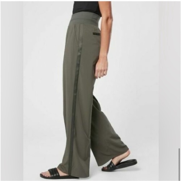 Athleta Nolita Mountain Olive Green High Rise Pull On Wide Leg Pants Size 16 - Picture 11 of 11